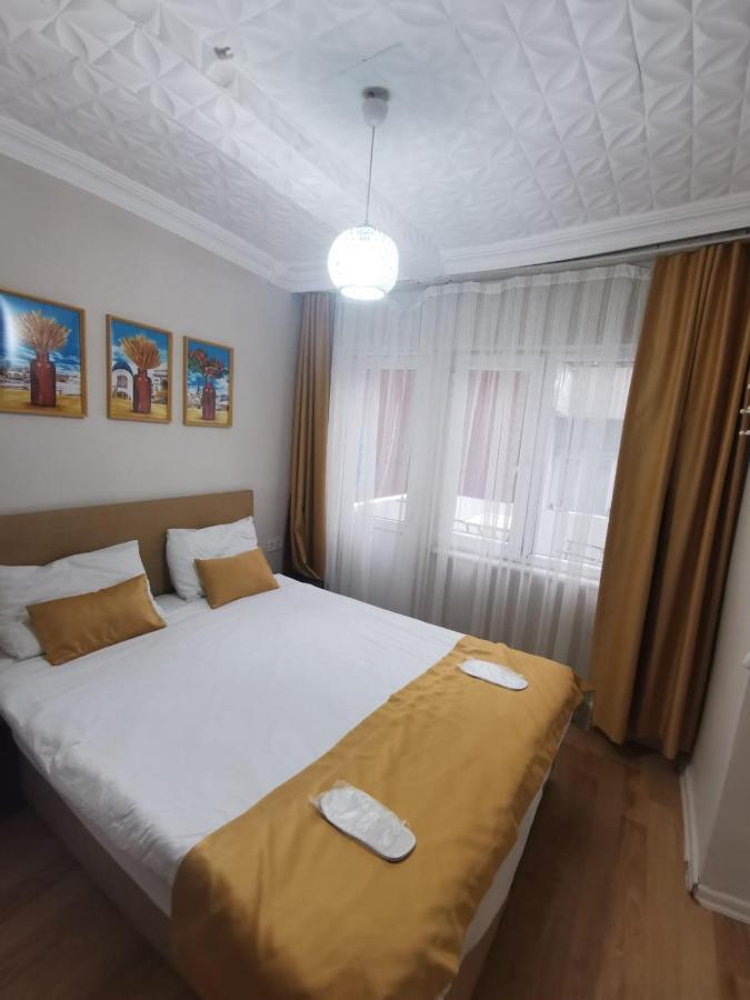 Konut Wooden House Hotel Istambul Exterior foto