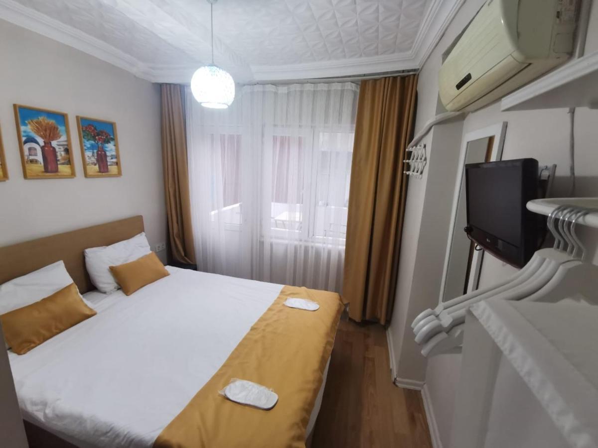 Konut Wooden House Hotel Istambul Exterior foto